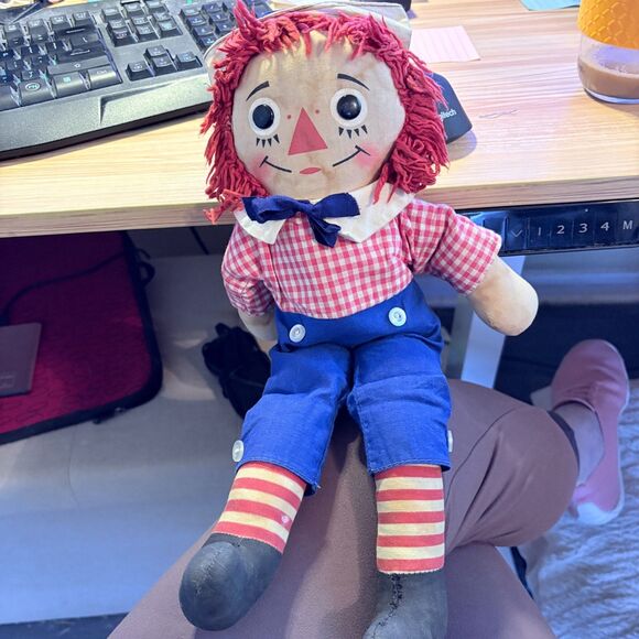 Vintage Raggedy Andy doll by Knickerbocker Toy Company, circa 1970 - Picture 4 of 9